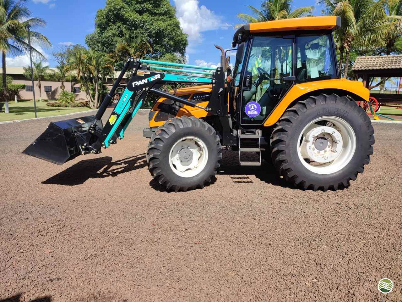 TRATOR VALTRA VALTRA A950 R Tração 4x4 Agromape RIO VERDE GOIAS GO